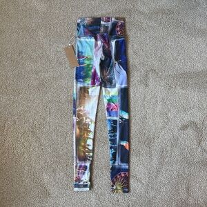 NIYAMA SOL (now Resoluna) Endless Leggings in LIFE IS BEAUTIFUL size XS
